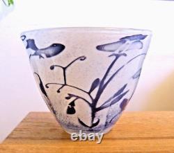 6 Vintage Kosta Boda Sweden Olle Brozen Floating Blue Flowers Art Glass Vase