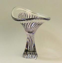 A Stylish Vicke Lindstrand Kosta Art Glass Vase