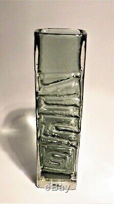 A WHITEFRIARS ART GLASS VASE BY GEOFFREY BAXTER, Totem Pole # 9671