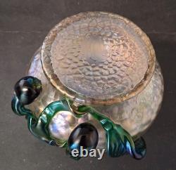 ANTIQUE KRALIK BOHEMIAN ART NOUVEAU ART GLASS VASE, c 1900