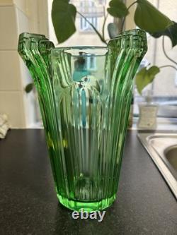 Absolutely Stunning Heavy Uranium Glass Vase Glows Beautifully Uv art deco
