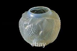 Antique Art Deco Avers Opalescent Glass Vase