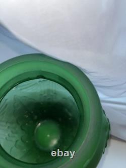 Art Deco Emerald Green Glass Vase