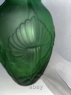 Art Deco Emerald Green Glass Vase