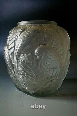 Art Deco French Glass Vase