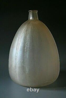 Art Deco Rene Lalique Mimosa Glass Vase Circa 1921