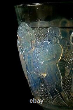 Art Deco Sabino Abundance Opalescent Glass Vasae Circa 1925 Model 7123