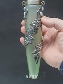 Art Nouveau Glass Hanging Vase 19cm High (R4 S2 B4)