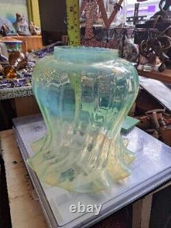 Art Nouveau vaseline uranium glass oil lamp shade