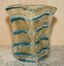 Beautiful Decorative Custom Made Decorative Glass Vase With Crimped Design