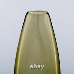 Bengt Orup, Johansfors. Art Glass Vase. Designed in the 1950s / 60s