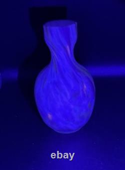 Confetti Art Glass Vase Bulbous Body Narrow Neck Multicolor Decorative Vase UV