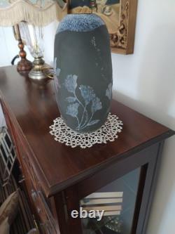 Czech/Bohemian Art Glass Mid Century Acid Etched Vase Beautiful Design