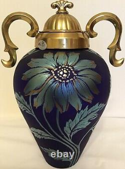 Fenton Art Glass Limited Edition Favrene Sand Carved Daisy Vase With Metal LID