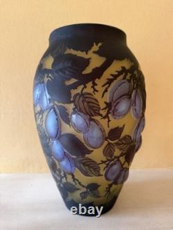 Galle Style Cameo Glass Vase Fruit Pattern Purple Gold Vintage 1960s