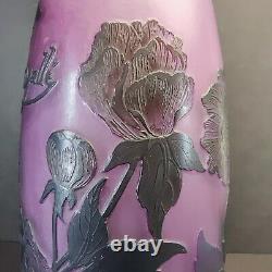 Galle Type(Tip) Reprodution Cameo Art Glass Floral Design Vase. Well Made