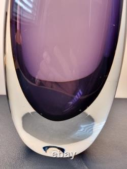 Gunnar Nylund Strombergshyttan B894 Purple Sommerso Glass Vase 26cm Signed