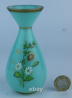 Harrach/Bristol Urainium Art Glass Vase
