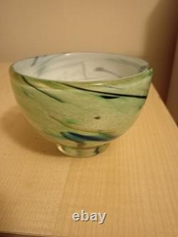 Heikki Orvola C. 1992 Studio Art Glass Signed On The Base. Stunning piece