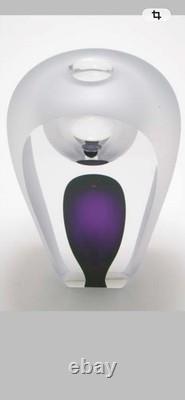 Huge Buxton and Kutch Signed Faceted Glass Vase 4kg! 7.5 inches