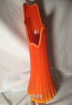 Huge Mid-century Modern L. E Smith Art Viking Glass Slag Vase Bittersweet Orange