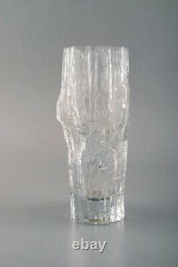 Iittala, Tapio Wirkkala art glass vase. 1960's. Beautiful Finnish design