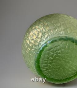 Kralik Sohn Martelé Art Nouveau Iridescent Uranium Green Glass Vase c1910-1920