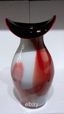 Large 15 Stunning Red White Black, Art Glass Vase vgc Free P&P Large 15 Stunning Red White Black, Art Glass Vase vgc Free P&P