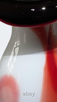 Large 15 Stunning Red White Black, Art Glass Vase vgc Free P&P Large 15 Stunning Red White Black, Art Glass Vase vgc Free P&P