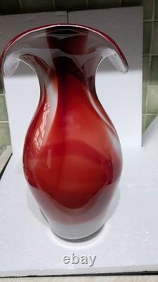 Large 15 Stunning Red White Black, Art Glass Vase vgc Free P&P