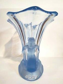 Large Art Deco Walther Sohne Blue Windsor Frosted Glass Vase