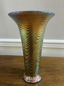 Lundberg Studios 2002 Iridescent Swirl Gold Van Gogh Art Glass Flare Vase 12.5