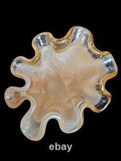 Murano Vetro Eseguito Segundo Art Glass Ruffled VaseGold & Cream Italy16