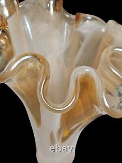 Murano Vetro Eseguito Segundo Art Glass Ruffled VaseGold & Cream Italy16