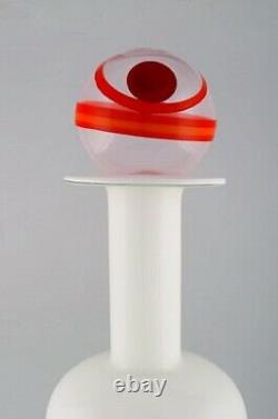 Otto Brauer for Holmegaard. Large vase / bottle in white art glass with ball
