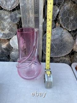 Pink W Ribbed Spiral Art Glass Vase Mid Century Modern