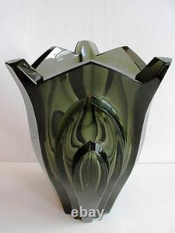 R. Hlousek Massive BOHEMIAN ART DECO 1930's HAND-CUT SMOKY GLASS VASE 5.8 lb