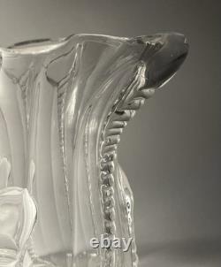 RARE STUDIO EXPERIMENTAL GLASS SCULPTURE VASE Accredited To Thomas Webb