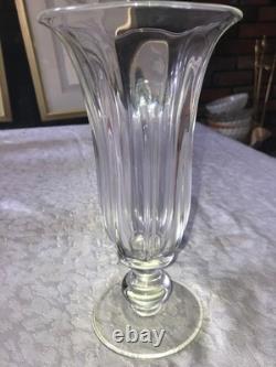 RARE Signed ART REED 1995 Hand-Blown GLASS Pedestal RIBBED Trumpet VASE 9¼ Tall