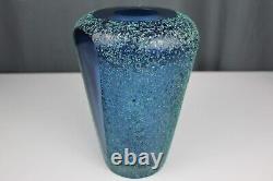 Rare Alessandro Mandruzatto Murano glass blue vase, faceted Sommerso style 9.5