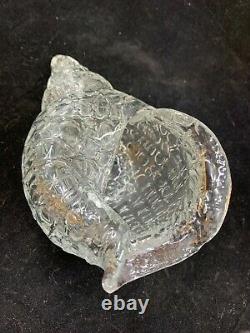 Rare Loetz Crystal Chine Conch Shell Art Glass Vase, circa 1890-1900 Mint