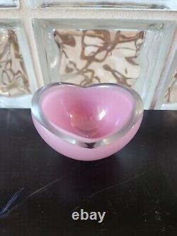 Rare Mid-Century Kaj Franck For Iittala Hauen Leuat Pink Art Glass Vase Signed