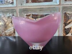 Rare Mid-Century Kaj Franck For Iittala Hauen Leuat Pink Art Glass Vase Signed