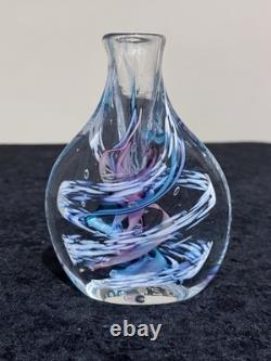 Robert L Hamon Art Glass Paperweight Vase Studio Blown Signed 6 Ribbon Swirl