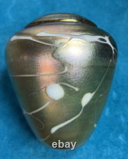 STUDIO ARTIST Robert Held 4.5 Iridescent Gold AURENE Art Glass Vase