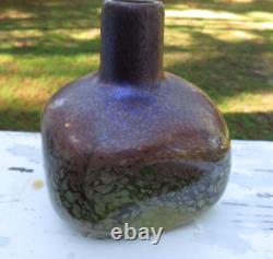 Salamandra glass portsmouth nh art glass vase early