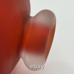 Signed Denizen Robert Wynne Peacock Red Art Glass Vase Handblown Pictorial Mark