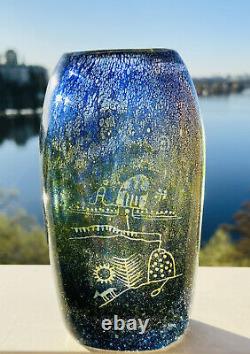 Signed GORAN WARFF KOSTA BODA Vase Petroglyph Sarek Lappland Art Glass, H5-6