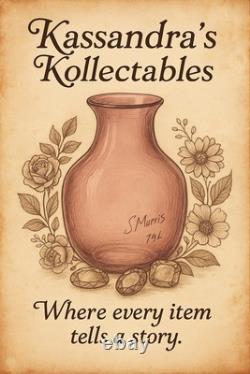 Signed Stephen Morris 1979 Studio Art Glass Handblown Vase. Australian