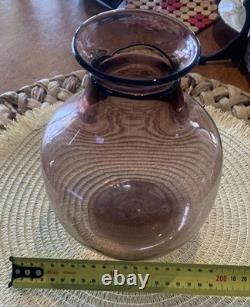 Signed Stephen Morris 1979 Studio Art Glass Handblown Vase. Australian